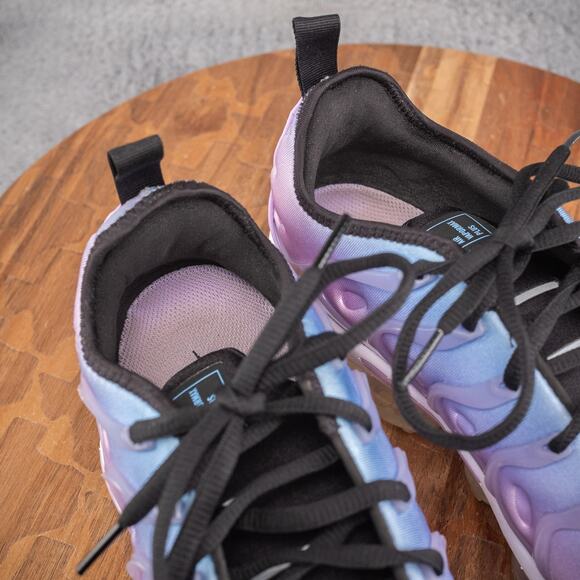 Women's Nike Air VaporMax Plus Size 9 Style DZ5204-500 Color Lilac/Blue/Black - Picture 7 of 10
